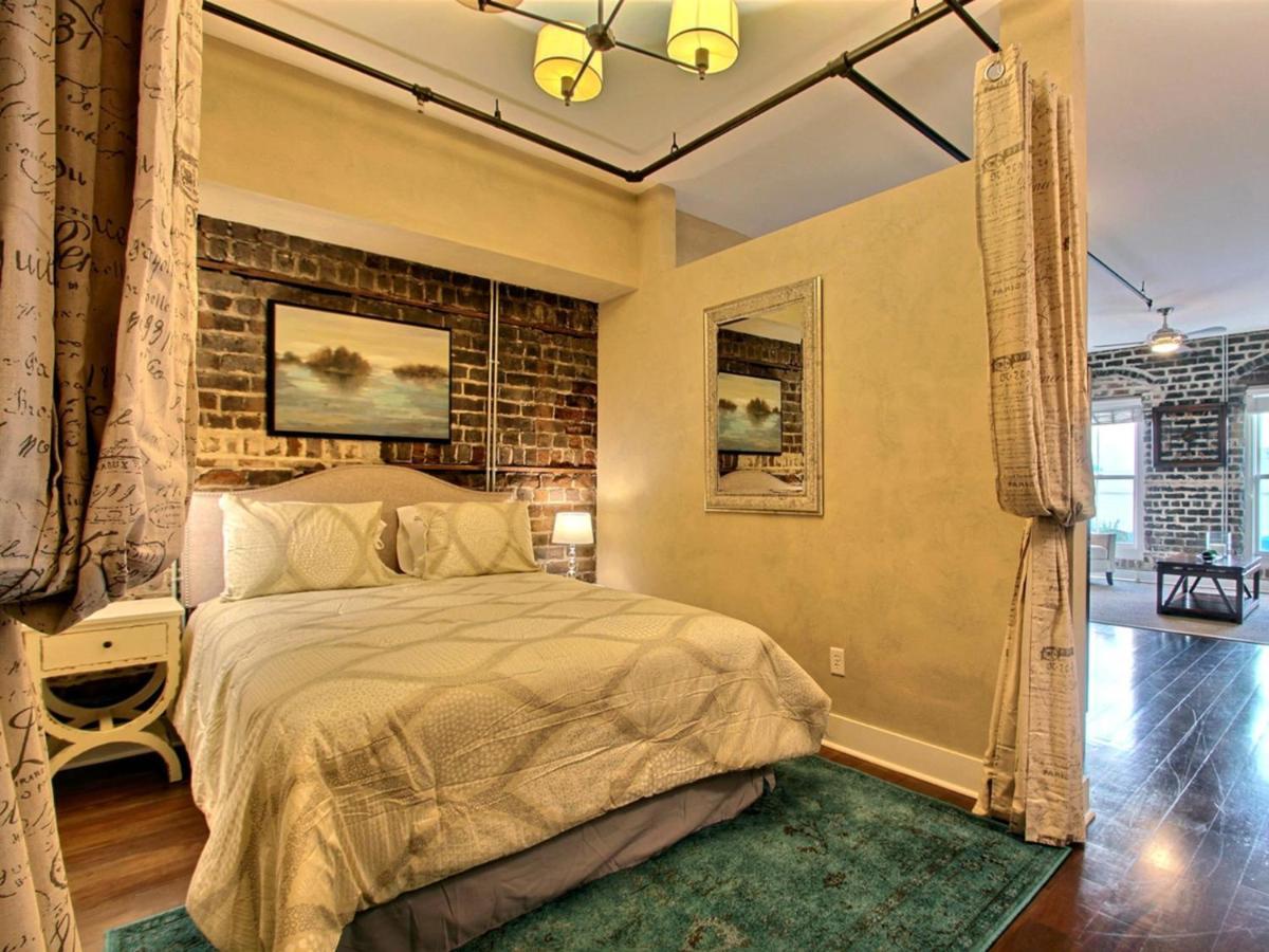 Soho Suite Savannah Bagian luar foto