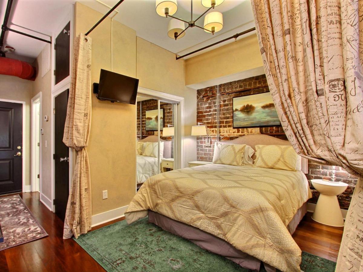 Soho Suite Savannah Bagian luar foto