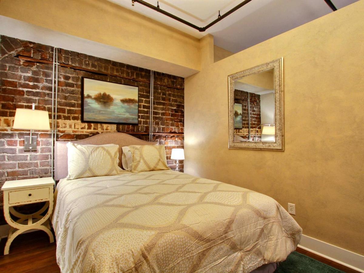 Soho Suite Savannah Bagian luar foto