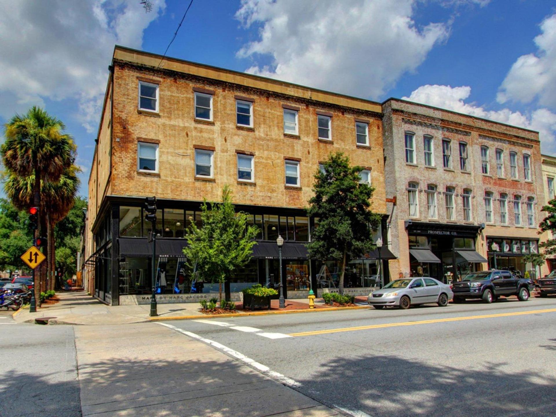 Soho Suite Savannah Bagian luar foto